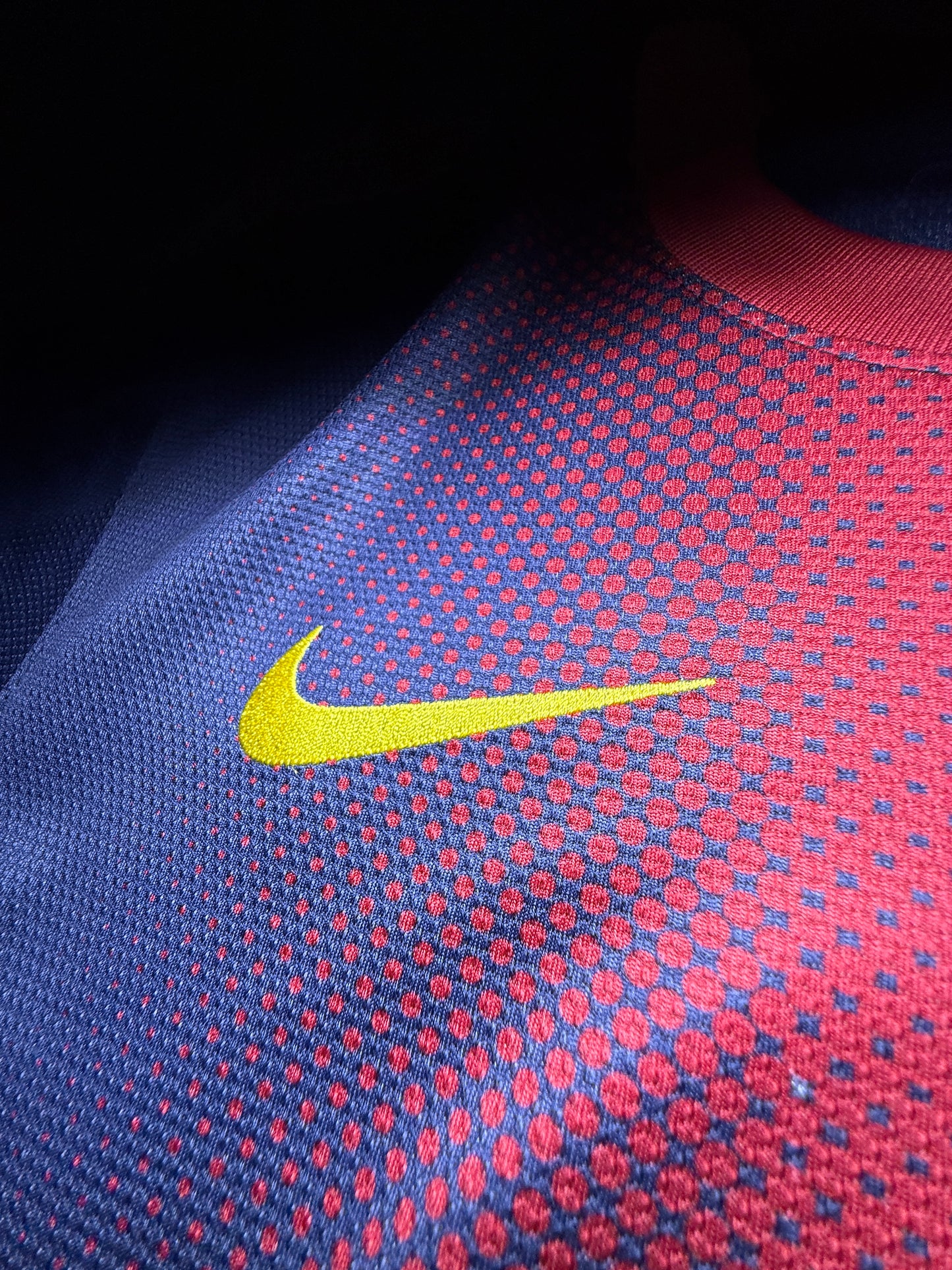 Barcelona 2012-13 Xavi Home Kit Small
