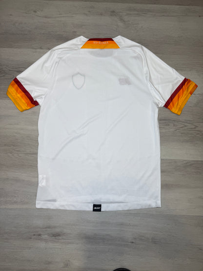 Roma 2021-22 Away Kit Large