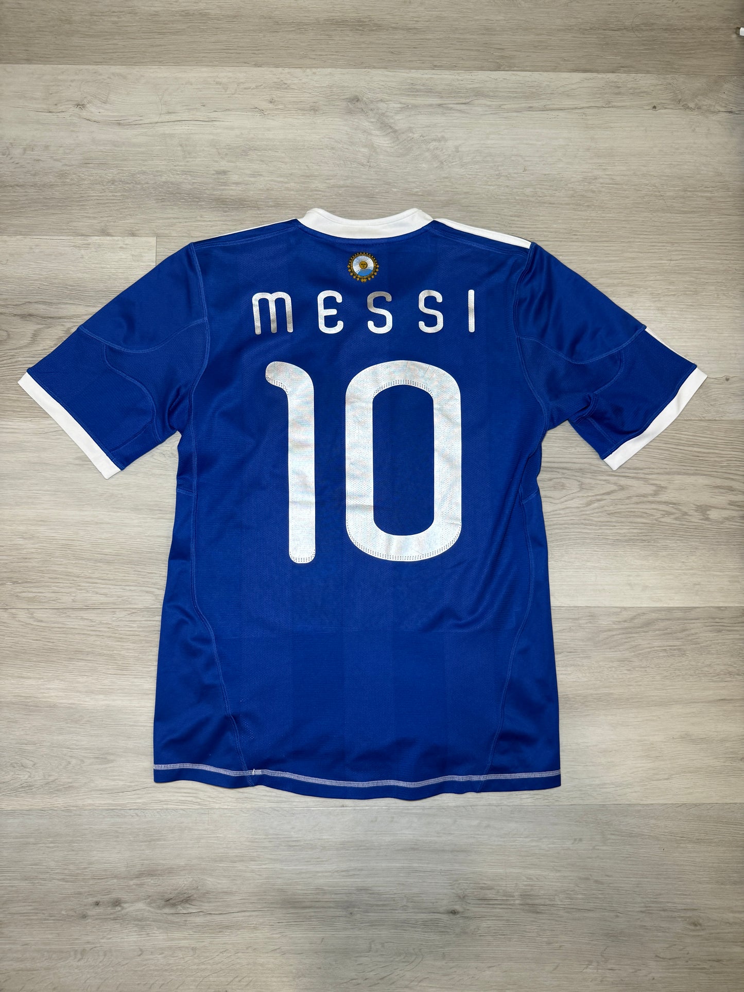 Argentina 2010-11 Messi Away Kit (M)