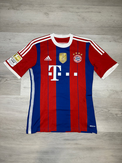 Bayern Munich 2014-15 Muller Home
Kit Small