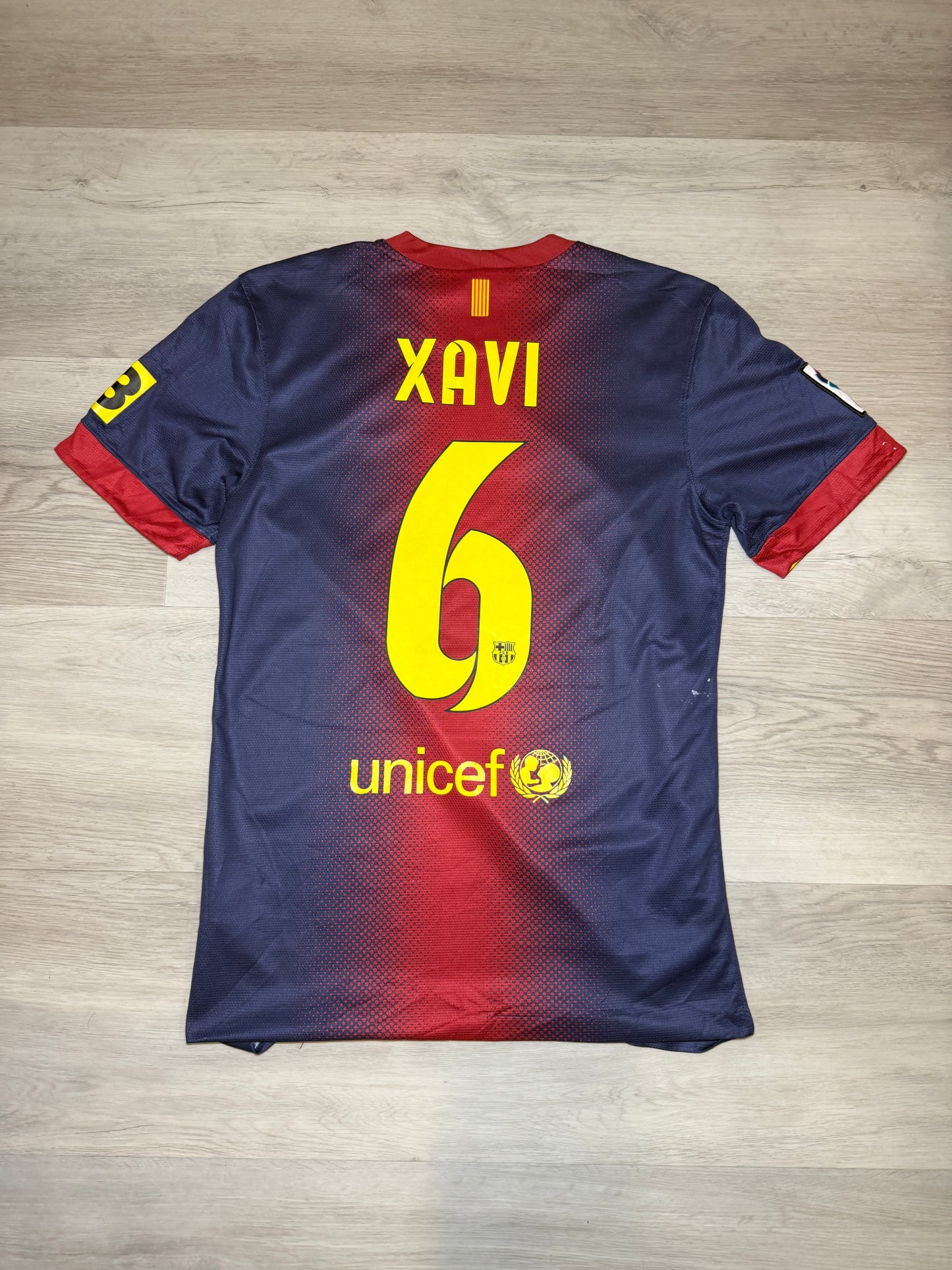 Barcelona 2012-13 Xavi Home Kit Small