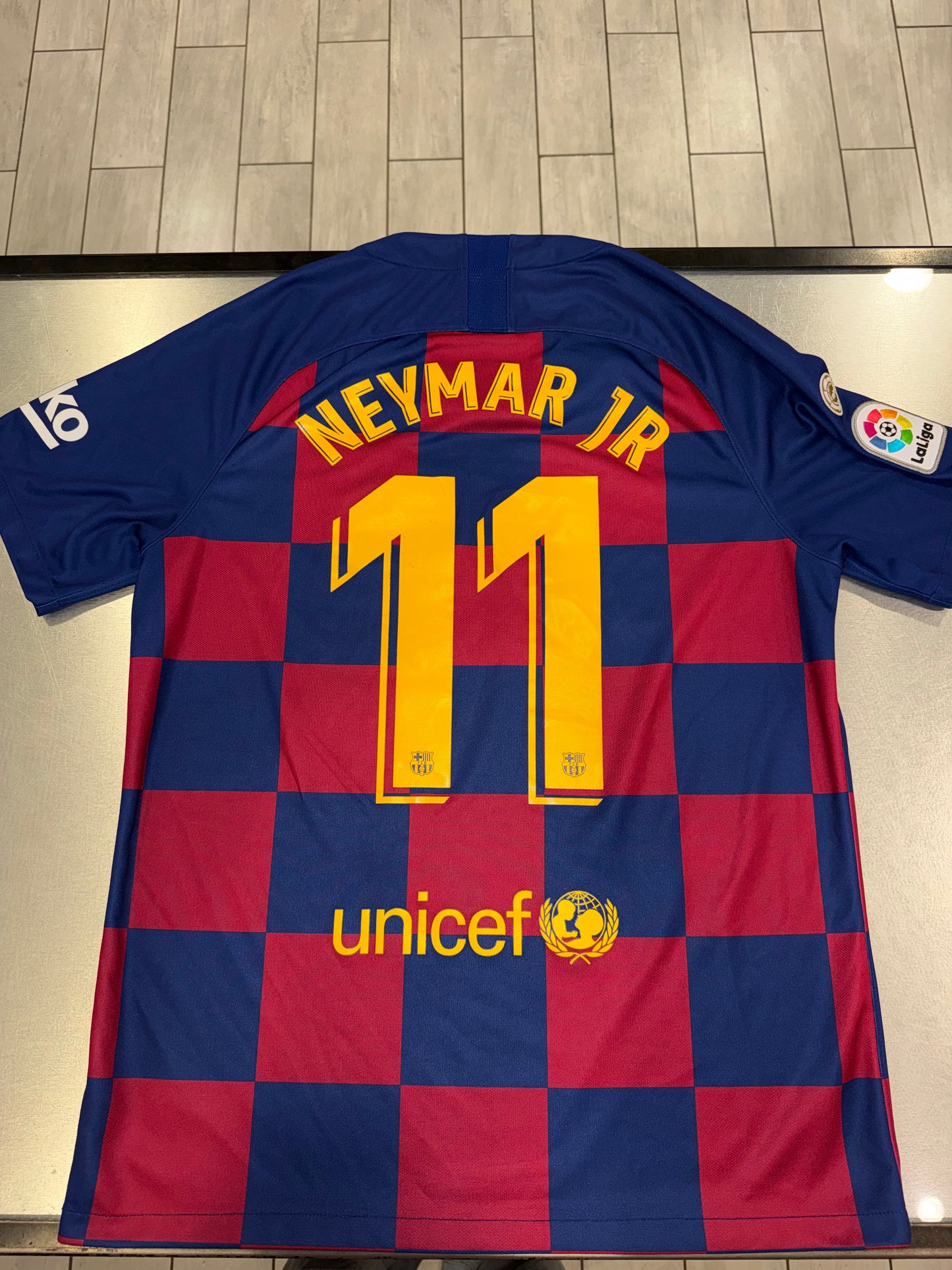 Barcelona 2019/2020 Home Kit (L)