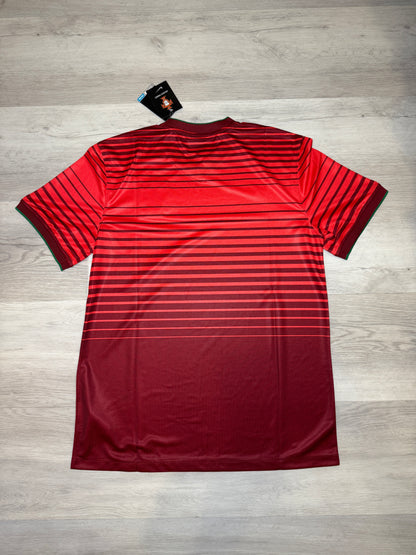 2014-15 Portugal Home Shirt Large