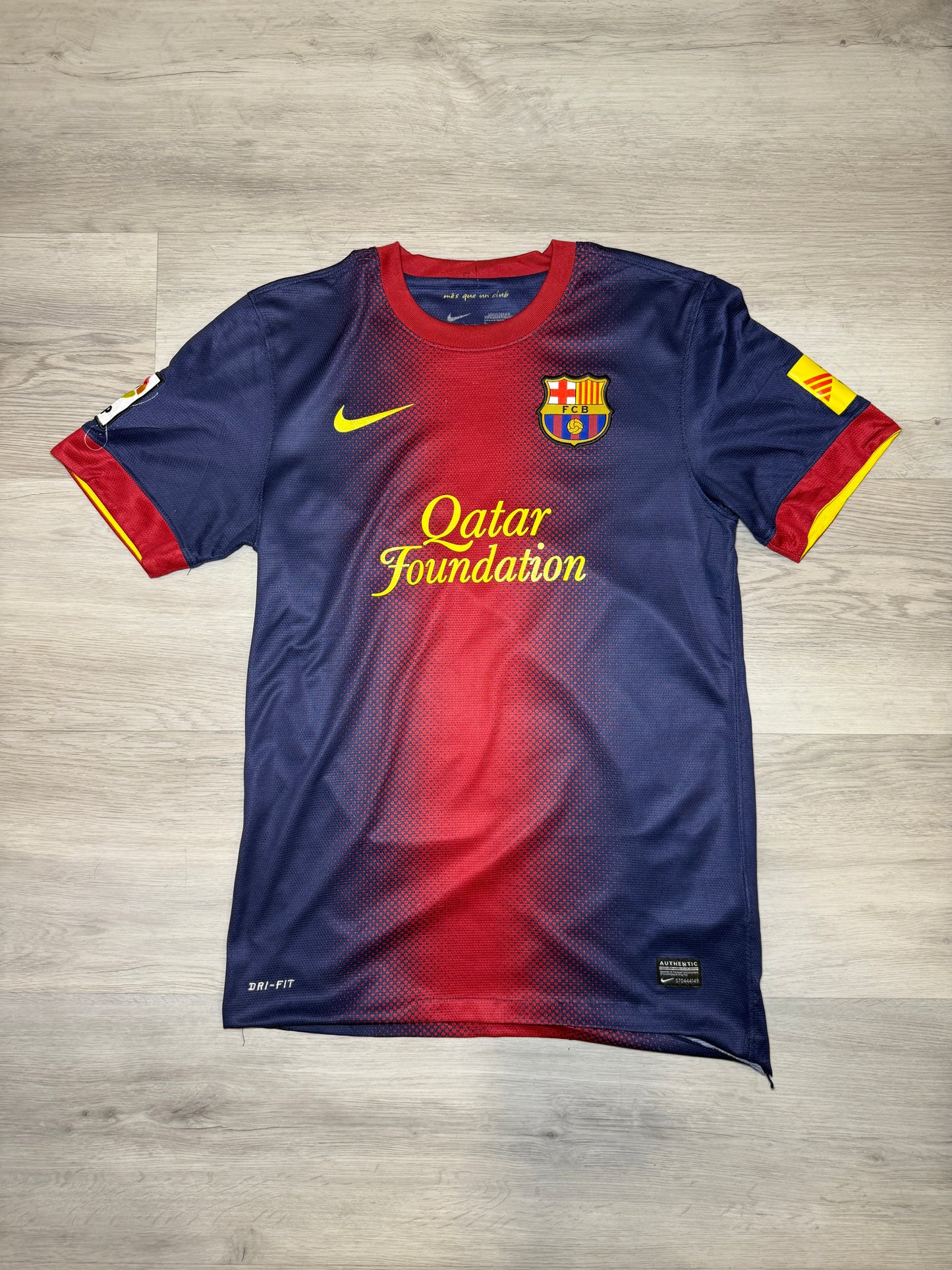 Barcelona 2012-13 Xavi Home Kit Small